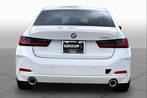 Alpine White 2024 BMW 330 i