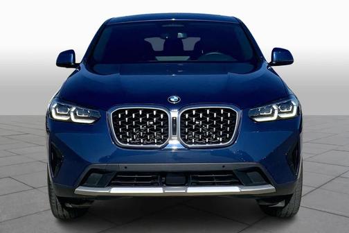2024 BMW X4 xDrive30i