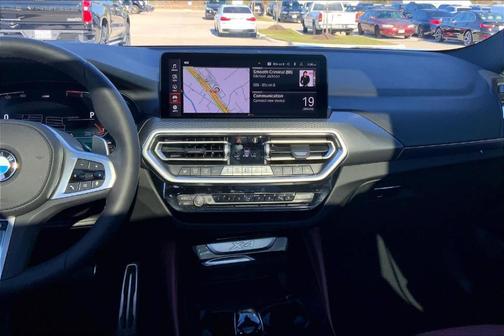 2025 BMW X4 xDrive30i