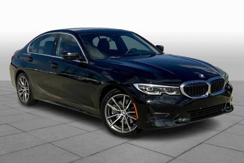 2022 BMW 330 i