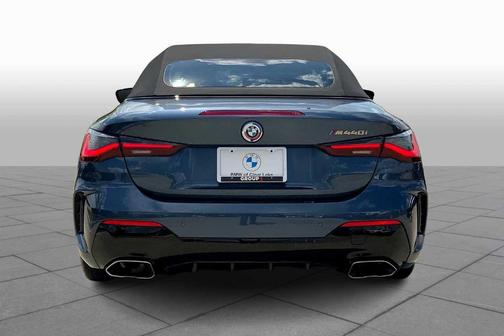 2022 BMW M440 i