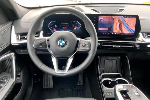 2025 BMW X2 xDrive28i