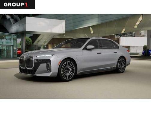 2025 BMW 750e xDrive