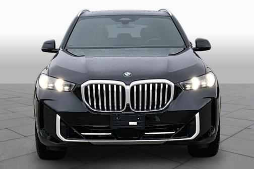 Black Sapphire Metallic 2024 BMW X5 sDrive40i