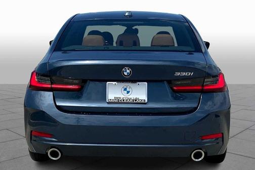 2025 BMW 330 i