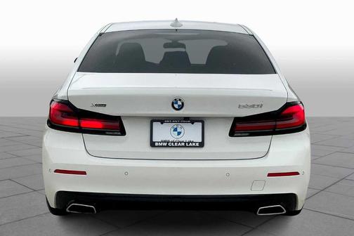 2022 BMW 530 i xDrive