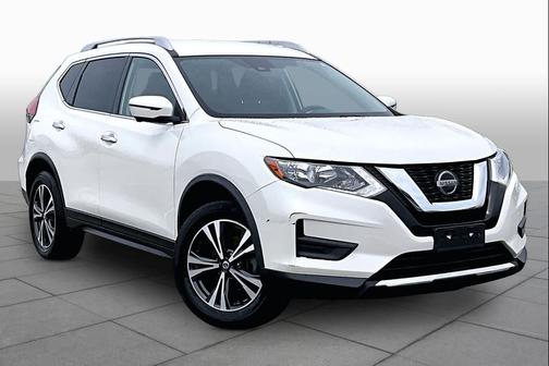White 2020 Nissan Rogue SV