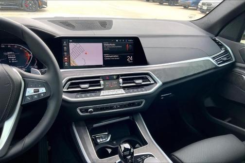 Alpine White 2023 BMW X5 xDrive40i