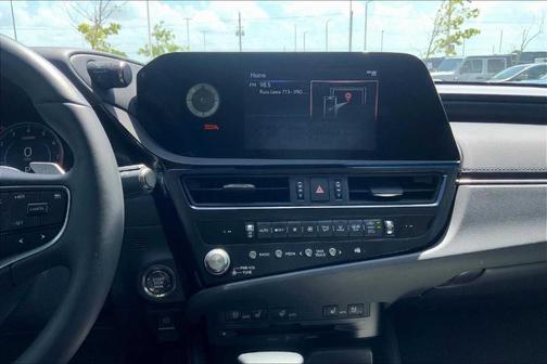 2022 Lexus ES 350 Base