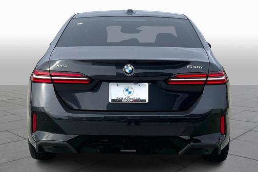 2024 BMW 530 i xDrive