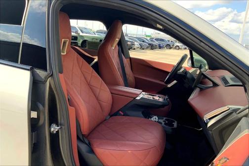 2023 BMW iX xDrive50