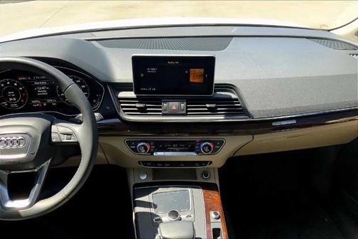 2018 Audi Q5 2.0T Premium Plus