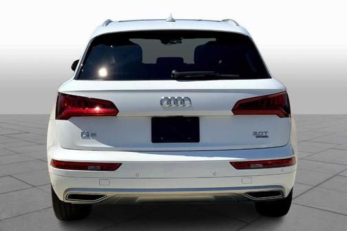 2018 Audi Q5 2.0T Premium Plus