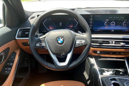 2024 BMW 330 i