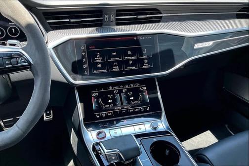 Sebring Black Crystal Effect 2022 Audi RS 7 4.0T quattro