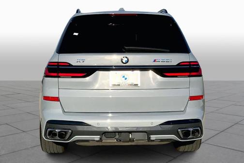 2024 BMW X7 M60i