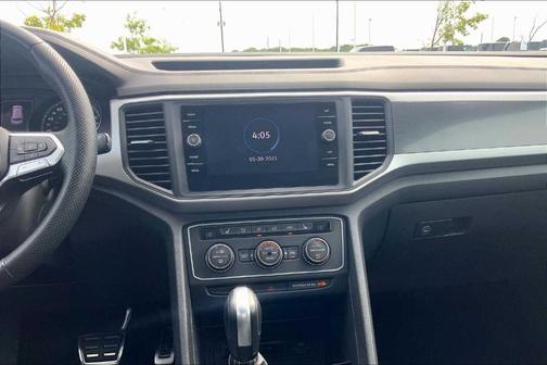 2021 Volkswagen Atlas 3.6 V6 SE w/ Technology R-Line