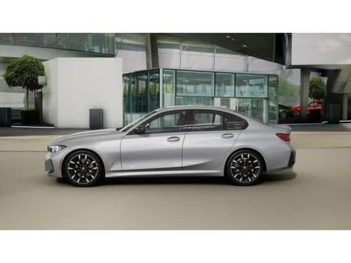 2025 BMW 330 i xDrive