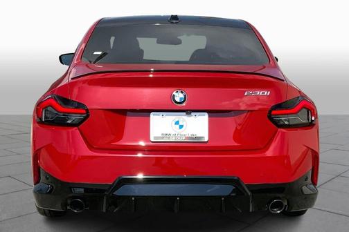 2023 BMW 230 i