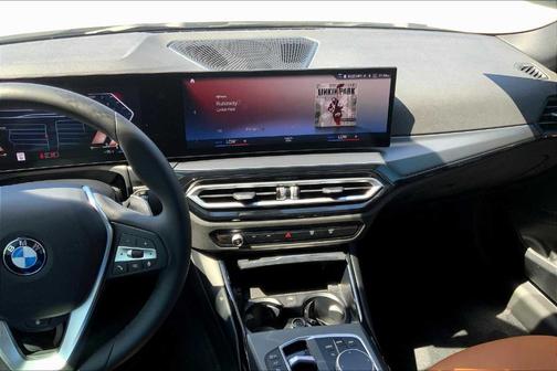 2024 BMW 230 i