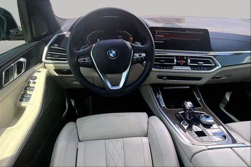 Manhattan Green Metallic 2021 BMW X5 sDrive40i