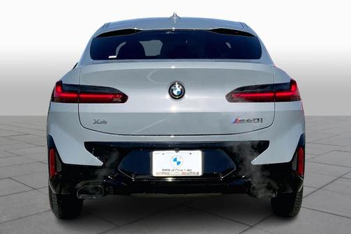 2024 BMW X4 M40i