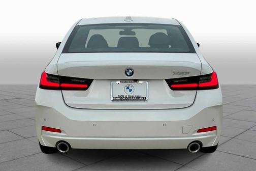 2024 BMW 330 i