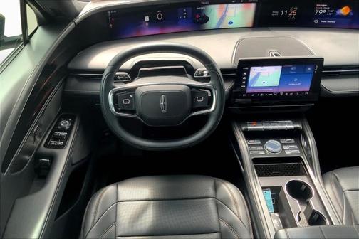 Infinite Black Metallic 2024 Lincoln Nautilus Premiere