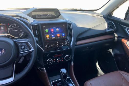Crystal Black Silica 2021 Subaru Forester Touring