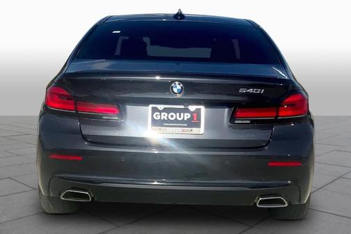 Dark Graphite Metallic 2022 BMW 540 i