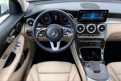 Polar White 2021 Mercedes-Benz GLC 300 Base