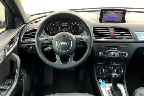 2017 Audi Q3 2.0T Prestige