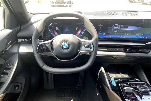 2024 BMW 530 i