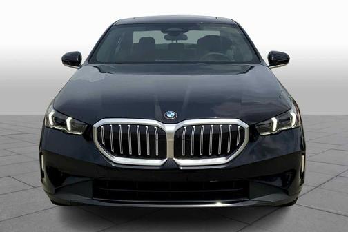 2024 BMW 530 i