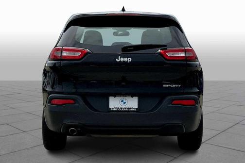 2016 Jeep Cherokee Sport