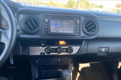 2016 Toyota Tacoma SR