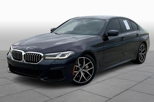 2022 BMW 530 i