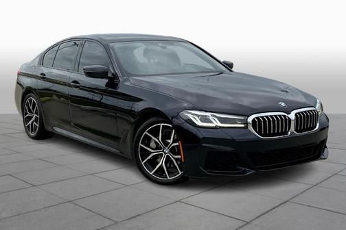 2022 BMW 530 i