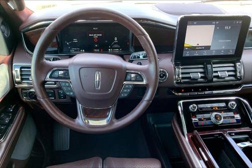 2020 Lincoln Navigator L Black Label