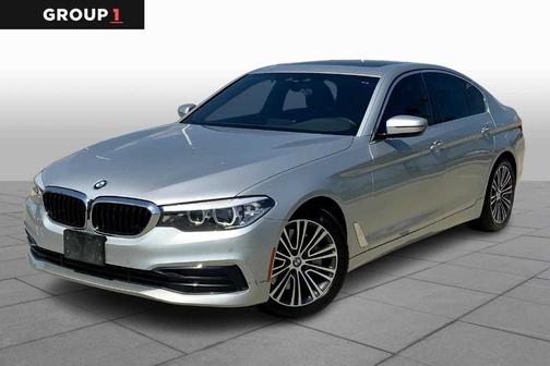 2019 BMW 530 i