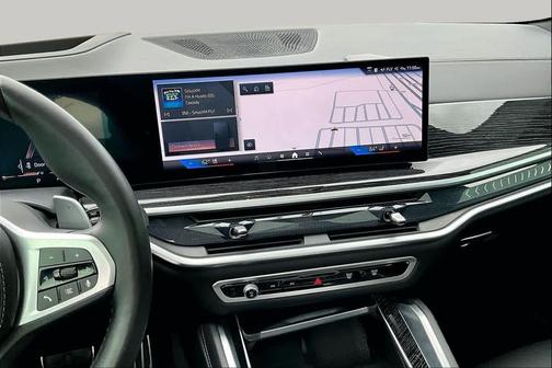 Carbon Black Metallic 2025 BMW X6 xDrive40i