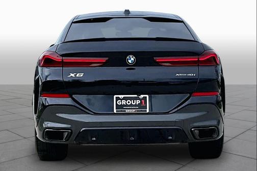 Carbon Black Metallic 2025 BMW X6 xDrive40i