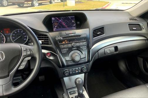 2013 Acura ILX 2.0L Technology