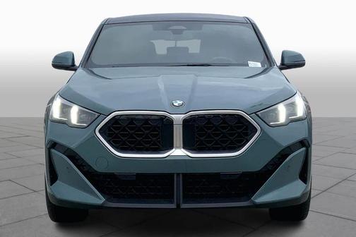 2025 BMW X2 xDrive28i