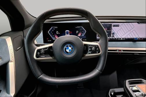 Mineral White Metallic 2024 BMW iX xDrive50