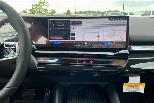 2025 BMW i5 eDrive40