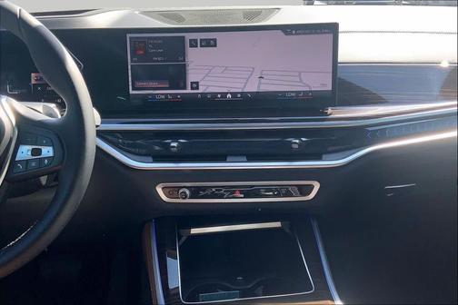 Black Sapphire Metallic 2024 BMW X5 xDrive40i