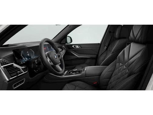 2025 BMW X5 M60i