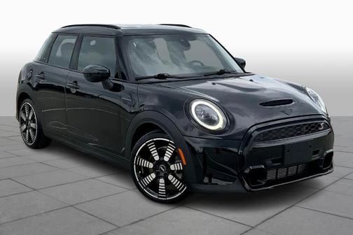 2023 MINI Hardtop Cooper S