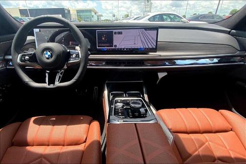 2025 BMW 740 i